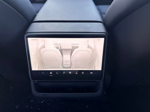 Used 2025 Tesla Model 3 Long Range image 21