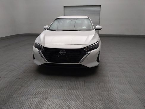 Used 2025 Nissan Sentra SV FWD image 15