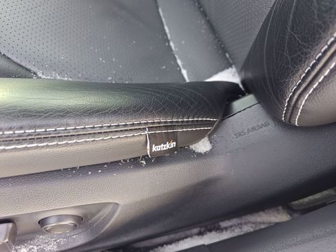 Used 2023 Toyota Camry LE image 7