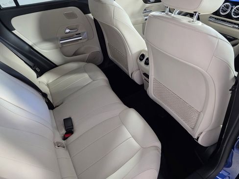 Certified 2025 Mercedes-Benz GLA 250 image 27