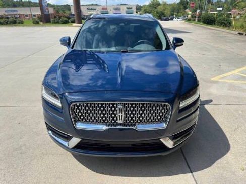 Used 2019 Lincoln Nautilus Reserve AWD/4WD image 2