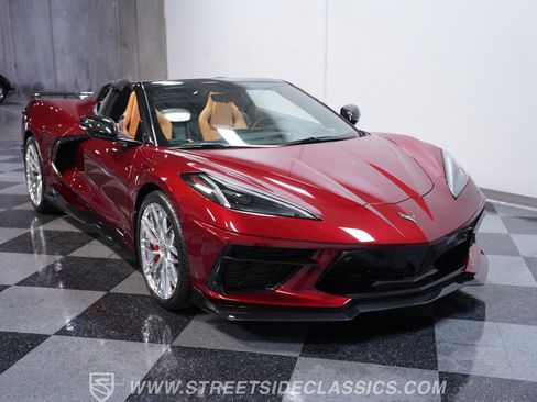 Used 2020 Chevrolet Corvette Stingray Preferred Conv w/ 2LT Preferred Equipment Group RWD image 13