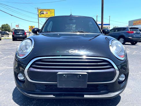 Used 2019 MINI Cooper Convertible w/ Signature Upholstery Package image 2