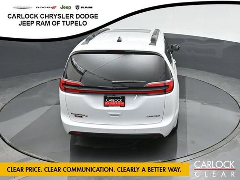 New 2026 Chrysler Pacifica Limited w/ Uconnect Theater Family Group image 55