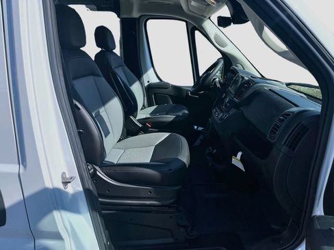 Used 2024 RAM ProMaster 1500 w/ Safety Group FWD image 23