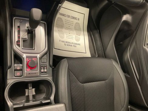 Used 2022 Subaru Forester Premium image 22