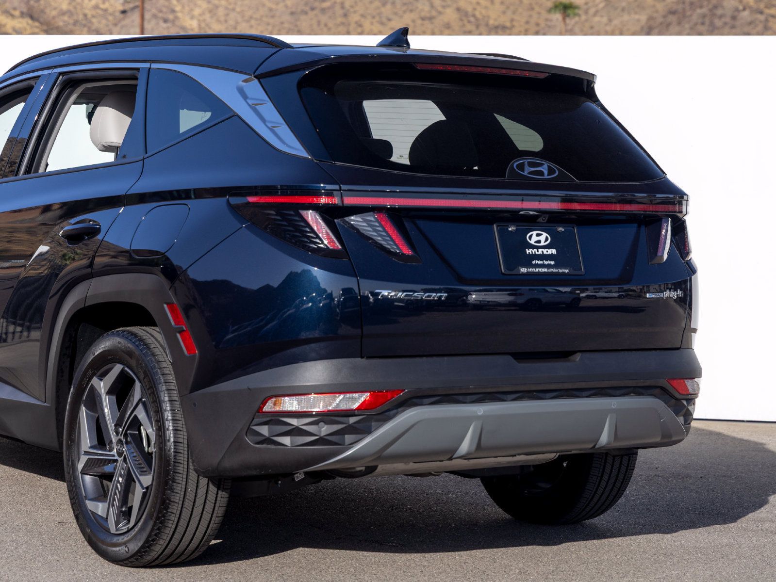 Used 2023 Hyundai Tucson Limited AWD/4WD image 5