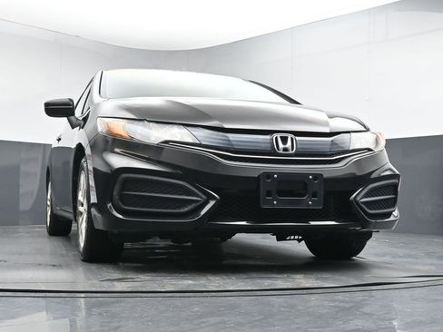 Used 2014 Honda Civic LX image 32