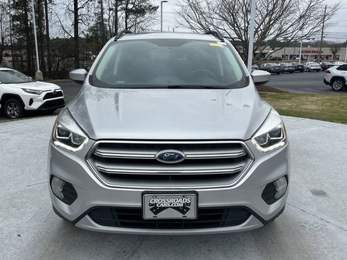 Used 2017 Ford Escape SE w/ SE Leather Comfort Package image 3