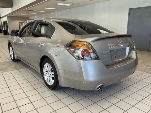 Used 2012 Nissan Altima 2.5 S w/ Special Edition Pkg image 5
