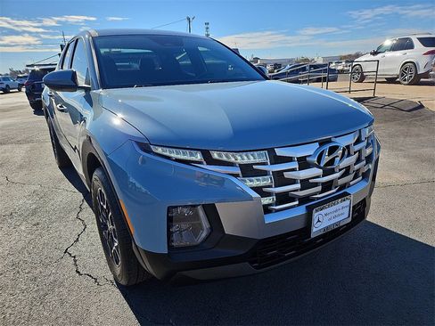 Used 2024 Hyundai Santa Cruz SEL image 11