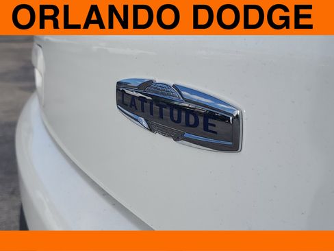 New 2026 Jeep Compass Latitude image 6