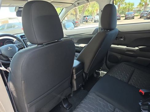 New 2026 Mitsubishi Outlander Sport LE AWD/4WD image 8