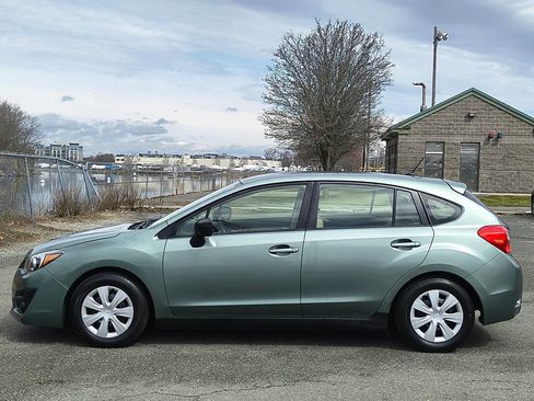 Used 2015 Subaru Impreza 2.0i image 4