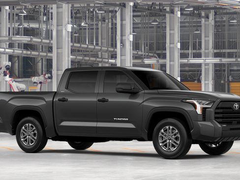 New 2026 Toyota Tundra SR5 w/ TRD Off-Road Package AWD/4WD image 16