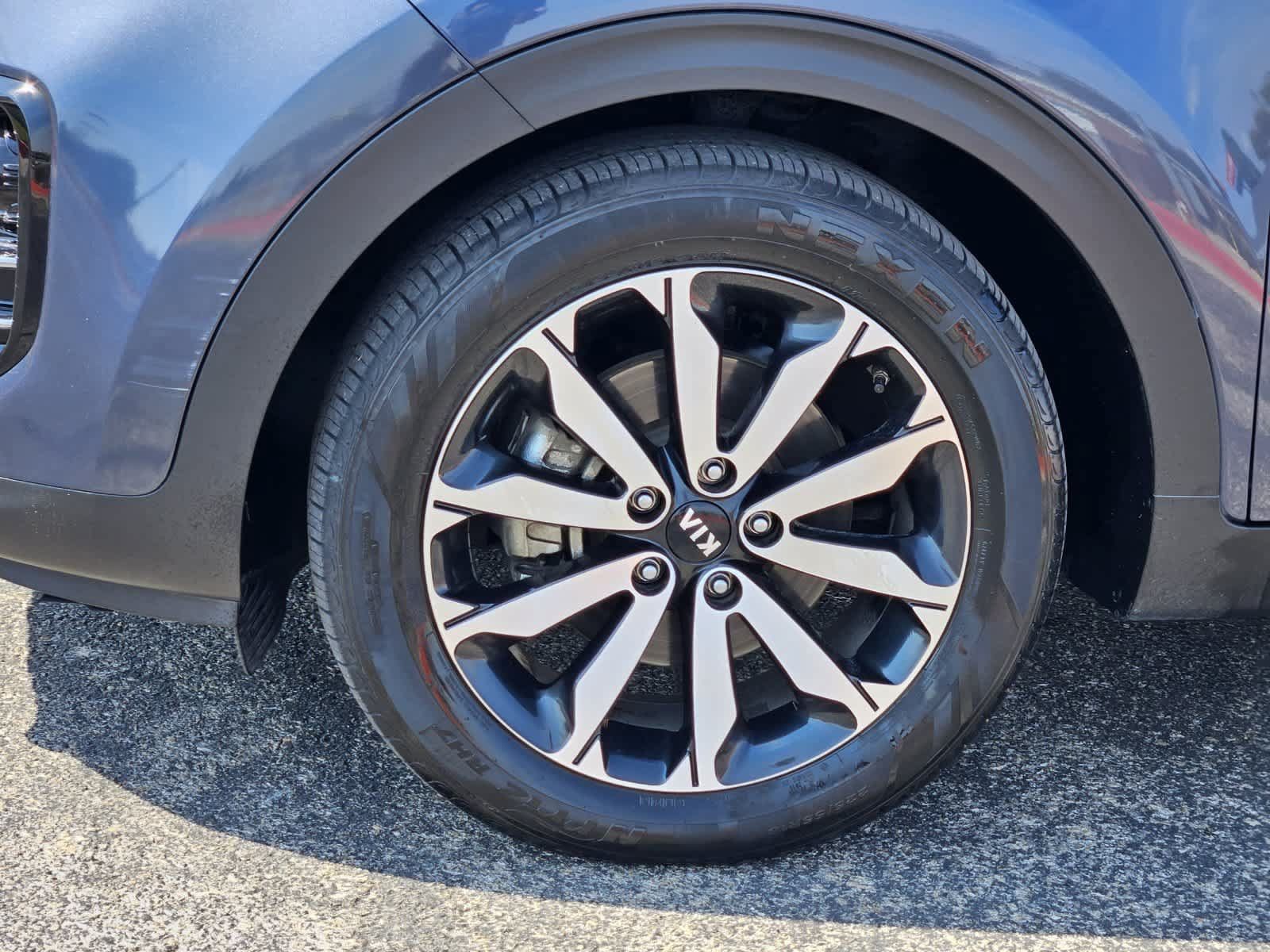 Used 2018 Kia Sportage EX FWD image 9