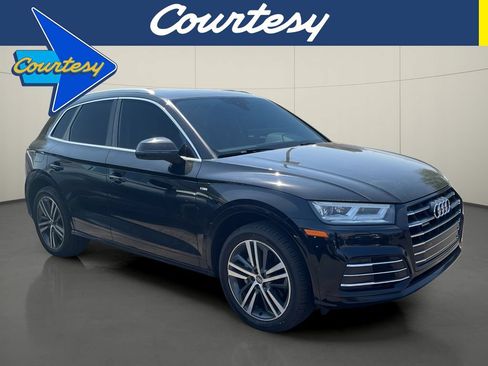 Used 2020 Audi Q5 e Premium Plus w/ Premium Plus Package AWD/4WD image 1