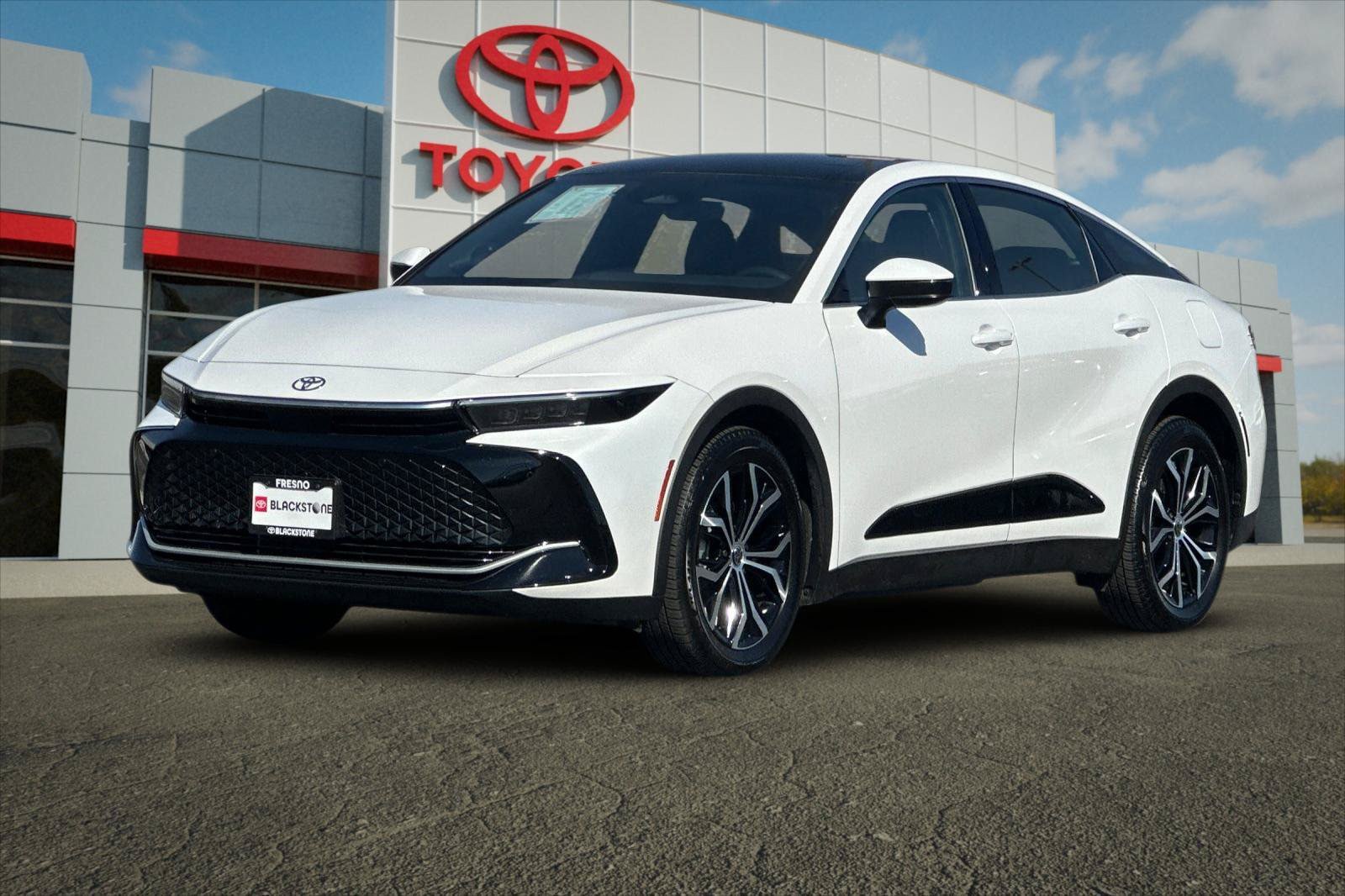 Certified 2023 Toyota Crown AWD/4WD image 7