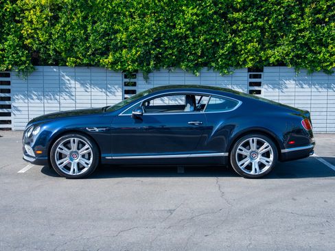 Used 2016 Bentley Continental GT image 20