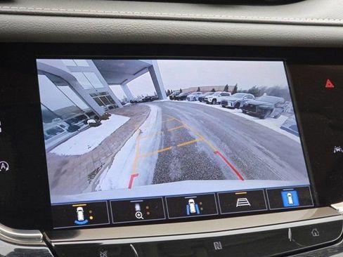 Used 2021 Cadillac XT6 Premium Luxury image 17