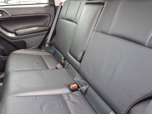 Used 2015 Subaru Forester 2.0XT Touring AWD/4WD image 7