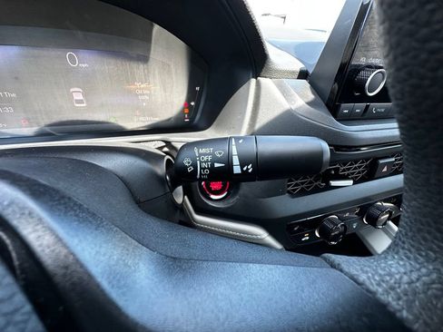 Used 2023 Honda Accord EX image 31
