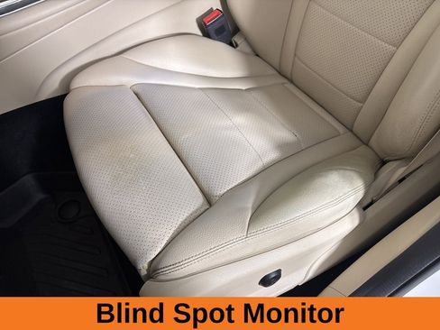Used 2021 Mercedes-Benz GLC 300 4MATIC image 14