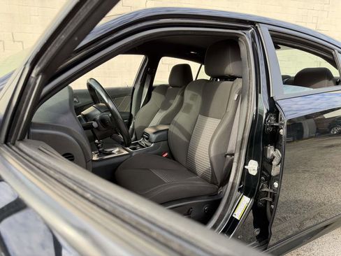 Used 2023 Dodge Charger GT image 33