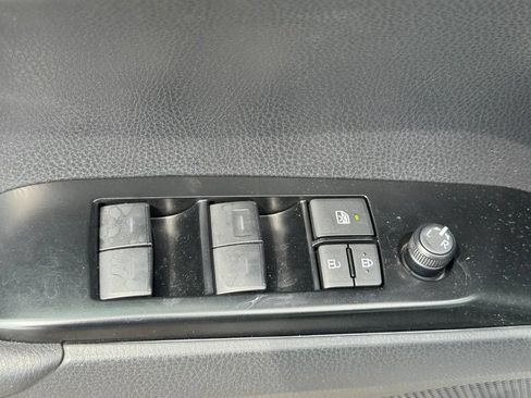 Used 2026 Toyota Camry LE FWD image 22
