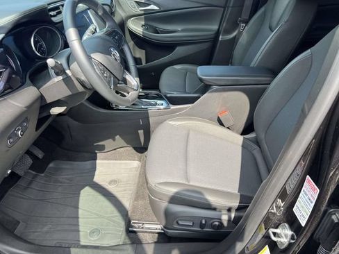 Used 2023 Buick Encore GX Select FWD image 17