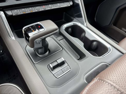 Used 2025 GMC Sierra 1500 Denali w/ Denali Reserve Package image 24