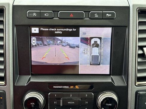 Used 2019 Ford F150 Raptor w/ Equipment Group 802A Luxury image 28