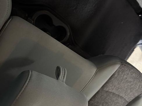 Used 2017 RAM 1500 Big Horn AWD/4WD image 36
