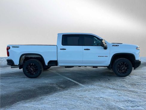 New 2026 Chevrolet Silverado 2500 LT w/ Trail Boss Package AWD/4WD image 2