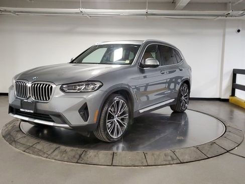 Used 2023 BMW X3 xDrive30i w/ Premium Package w/ZPA image 4