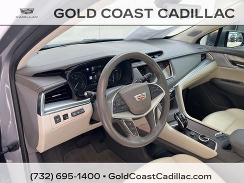 Used 2024 Cadillac XT5 Premium Luxury w/ Technology Package FWD image 18
