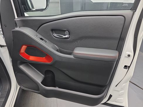 Used 2023 Nissan Frontier Pro-X w/ Pro Convenience Package image 44