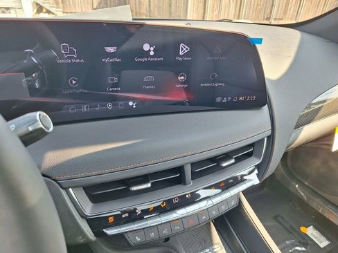 New 2026 Cadillac CT5 V image 13