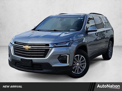 Used 2023 Chevrolet Traverse LT