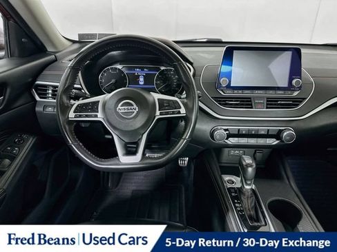 Used 2022 Nissan Altima 2.5 SR AWD/4WD image 27