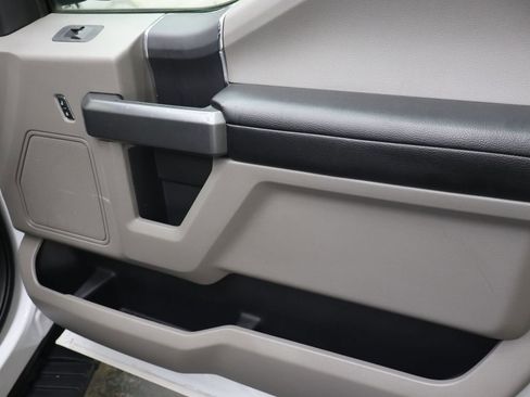 Used 2016 Ford F150 4x4 SuperCab image 12