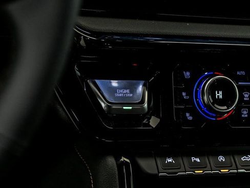 New 2026 GMC Sierra 1500 AT4 w/ Technology Package image 14