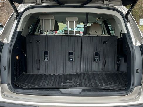 Used 2019 Subaru Ascent Limited image 25