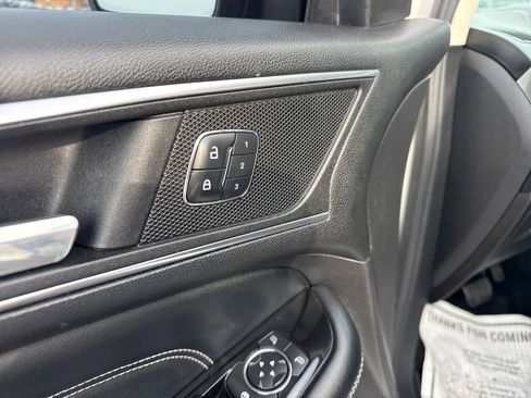 Used 2016 Ford Edge Titanium w/ Equipment Group 301A image 29