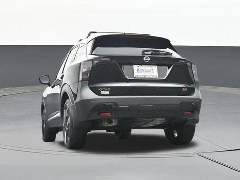 Used 2026 Nissan Kicks SR w/ SR Premium Package FWD image 45