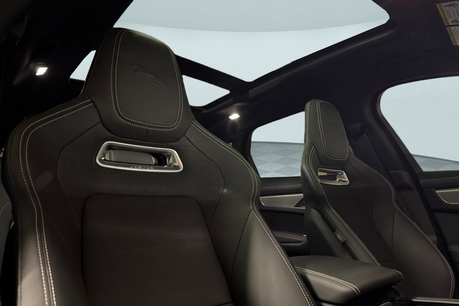 New 2026 Jaguar F-PACE R-Dynamic S AWD/4WD image 26