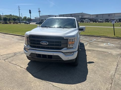 Used 2022 Ford F150 Lariat AWD/4WD image 4