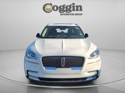 Used 2021 Lincoln Aviator Reserve w/ Equipment Group 202A image 10