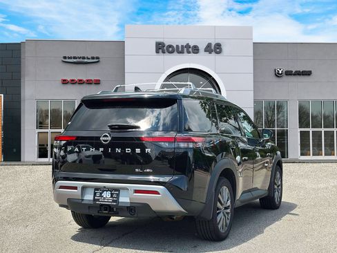 Used 2023 Nissan Pathfinder SL w/ SL Premium Package AWD/4WD image 5