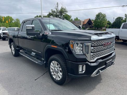 Used 2020 GMC Sierra 3500 Denali w/ Denali Ultimate Package image 7